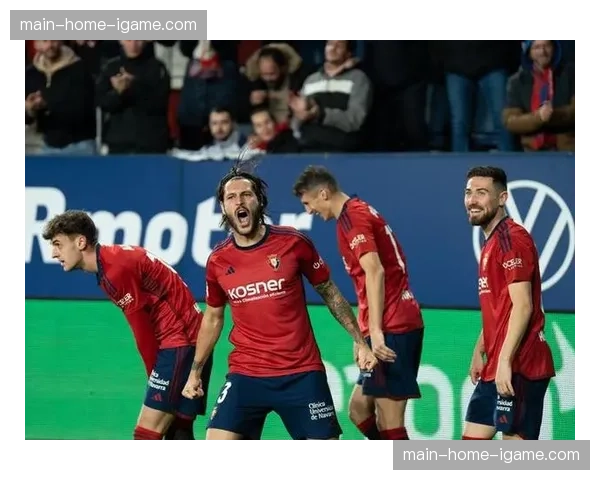 专访赫罗纳中场加西亚:解析团队压迫中的信号与跑位默契 专访赫罗纳中场加西亚:解析团队压迫中的信号与跑位默契