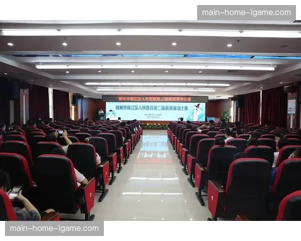 医务报告:三位选手在赛后需强制医疗停赛,其中一人鼻梁骨折 医务报告:三位选手在赛后需强制医疗停赛,其中一人鼻梁骨折